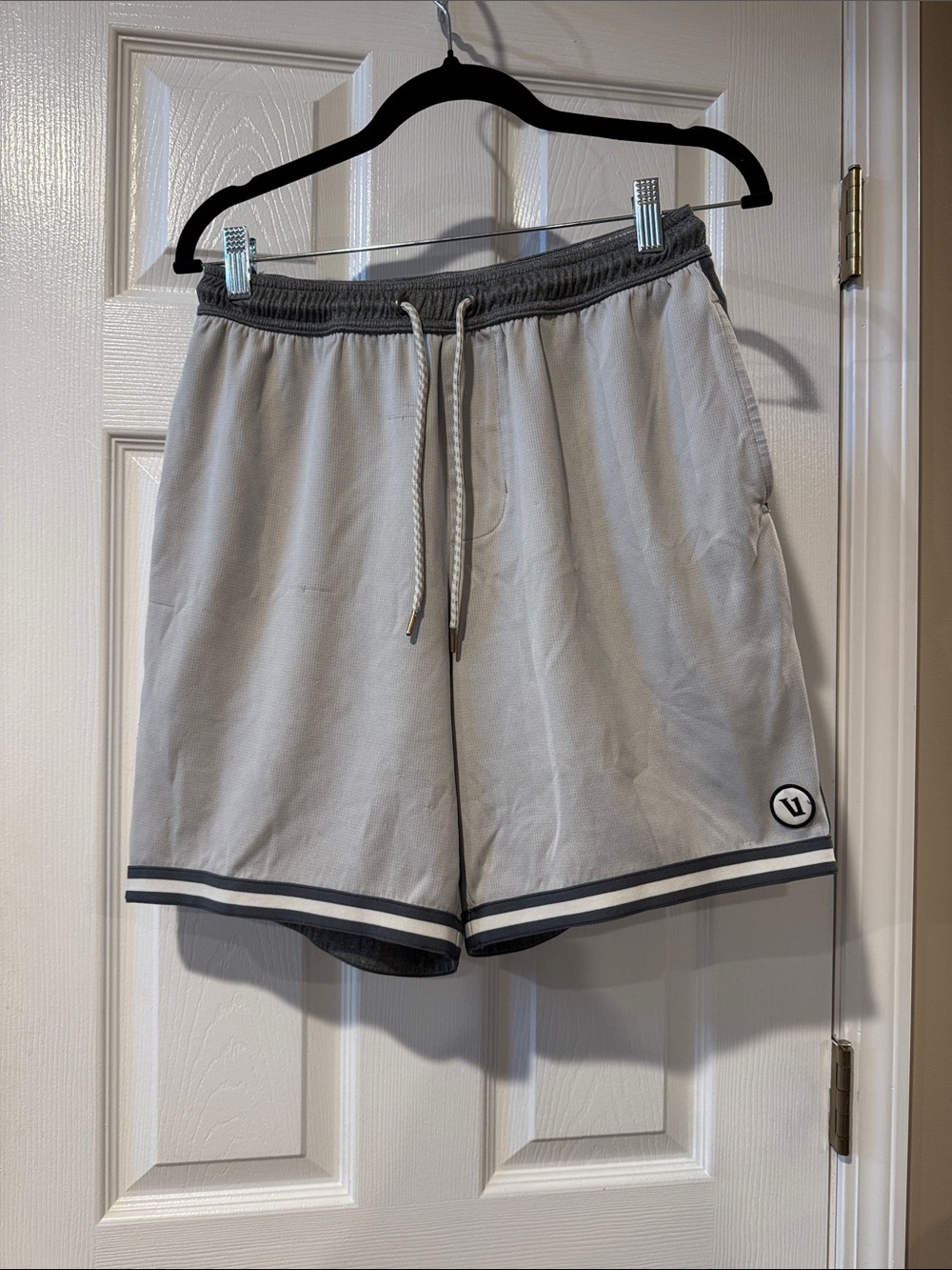 Vuori Men's Light Gray Athletic Shorts with Contrast Waistband